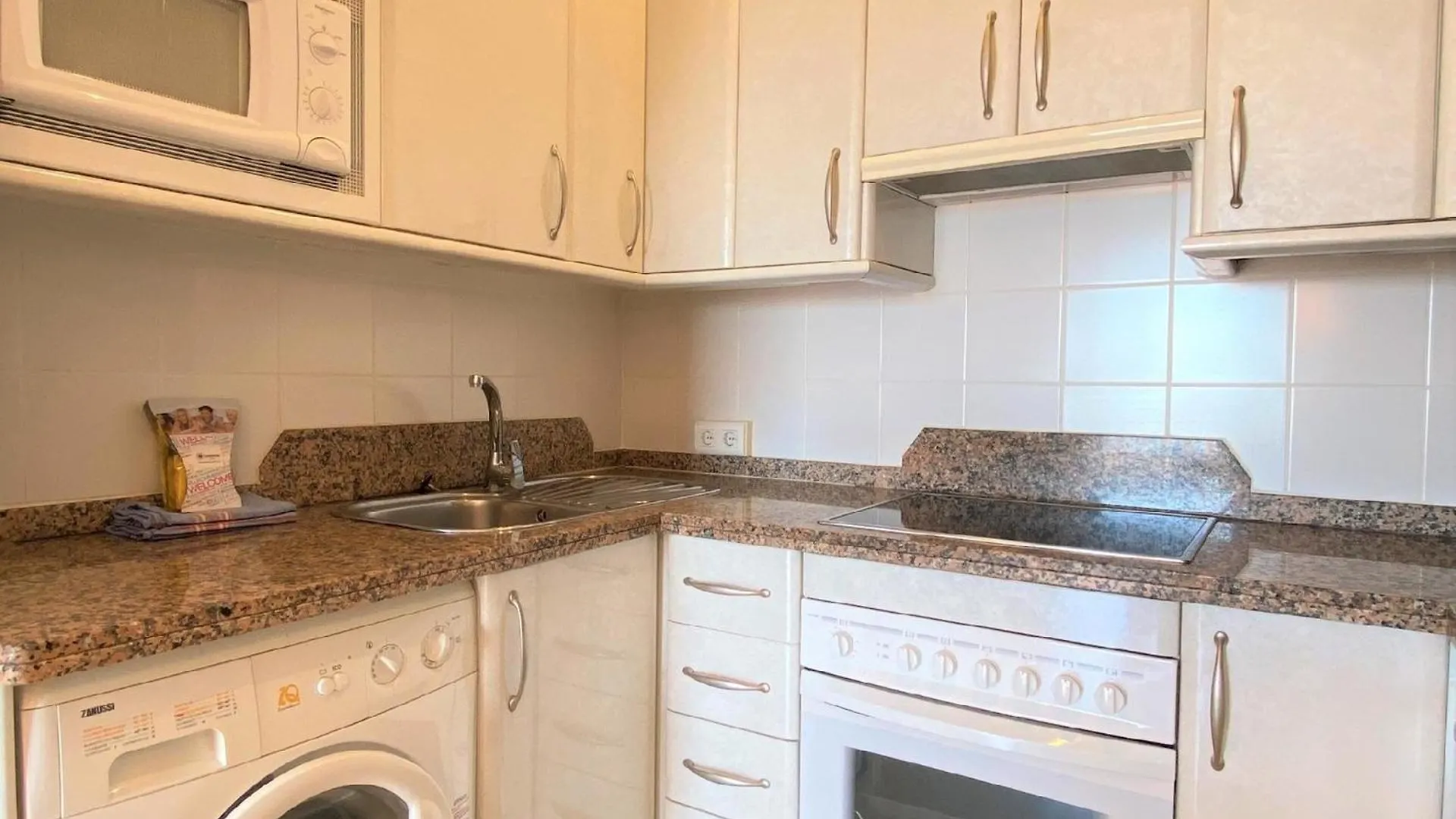 Ferienwohnung Fuer 4 Personen Ca 90 Qm In Nerja, Andalusien Costa Del Sol 0*, Nerja Spain