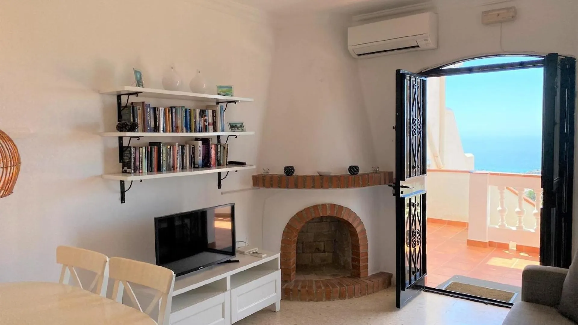 Ferienwohnung Fuer 4 Personen Ca 90 Qm In Nerja, Andalusien Costa Del Sol Nerja