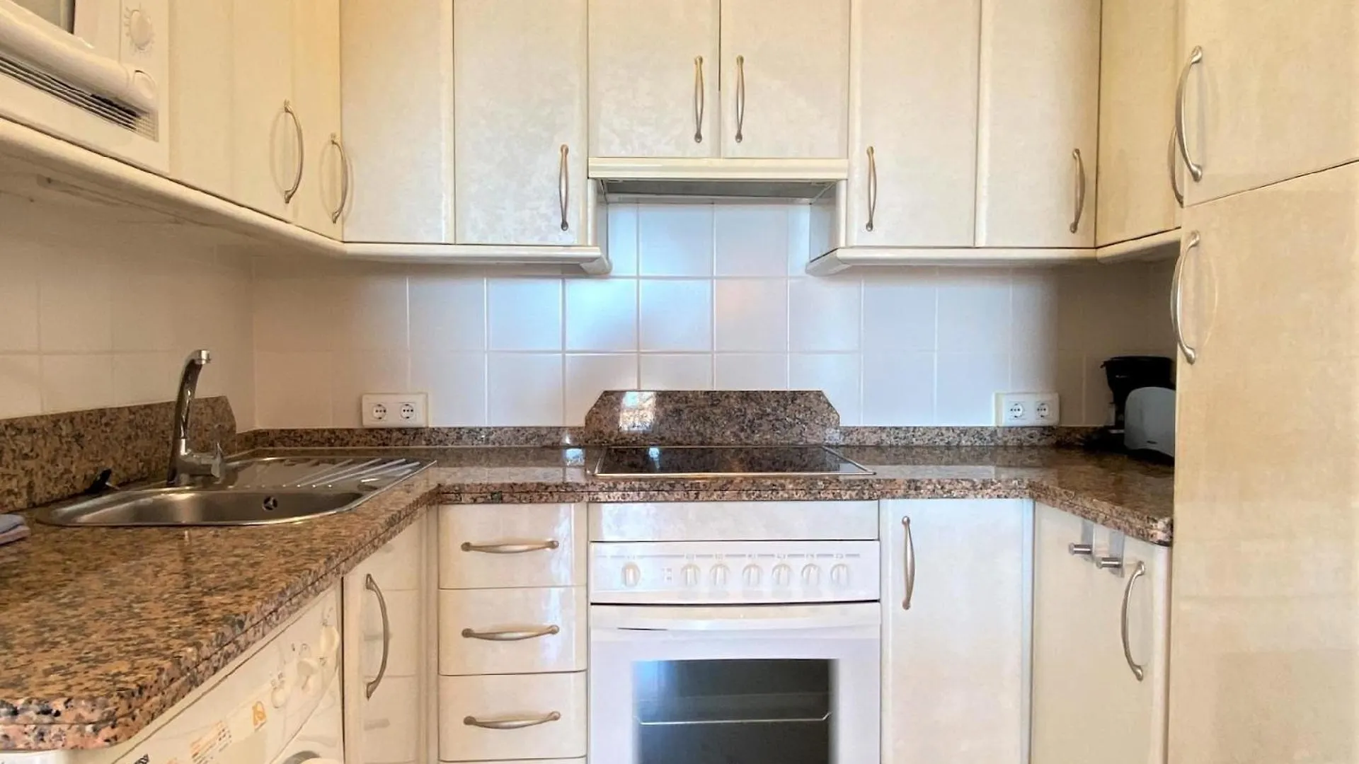 Apartment Ferienwohnung Fuer 4 Personen Ca 90 Qm In Nerja, Andalusien Costa Del Sol Spain